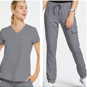 JAANUU GRAY SCRUBS SET